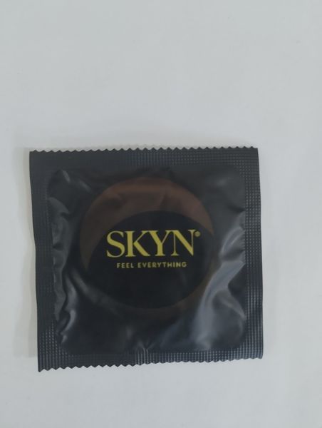 Безлатексний поліізопреновий презерватив SKYN Original (по 1 шт) 46869 фото