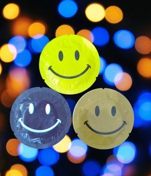 Презервативи EXS Smiley Face Regular (по 1 шт) (упаковка може відрізнятися кольором та малюнком) 56446 фото