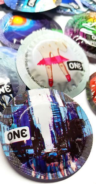Презервативи ONE Extra Strong (міцні) (по 1 шт) (упаковка може відрізнятися кольором та малюнком) 48291 фото